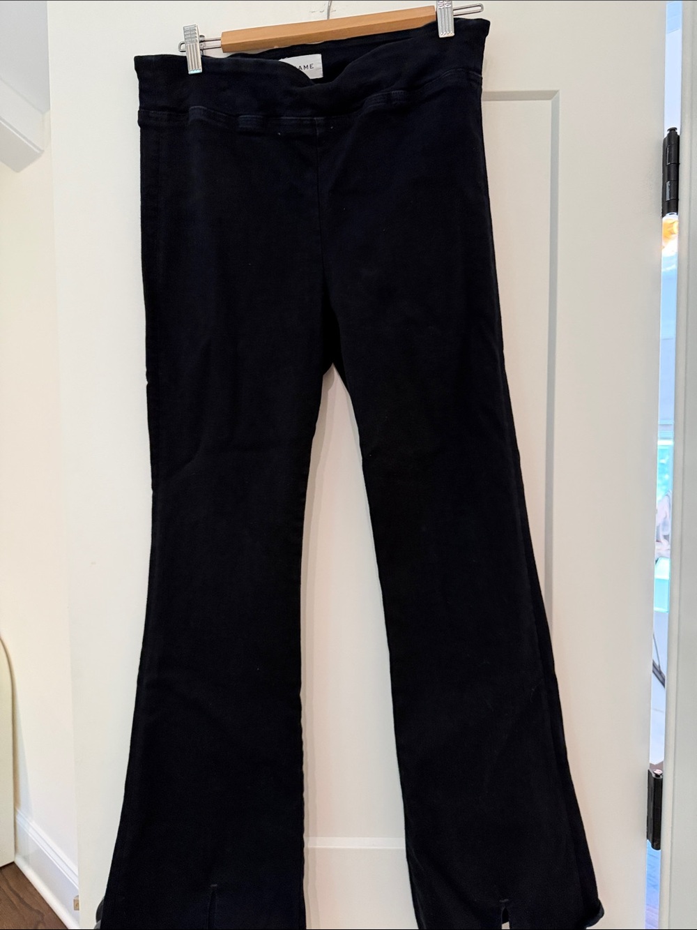 Frame jet set Denim Black High-Rise Flared Jeans